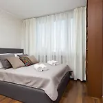 Family Saska Kepa By Renters * ワルシャワ