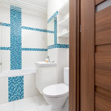 Family Saska Kepa By Renters * Warszawa