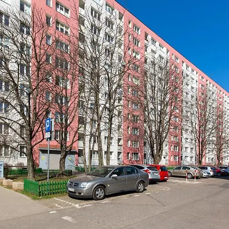 Family Saska Kepa By Renters * Warszawa