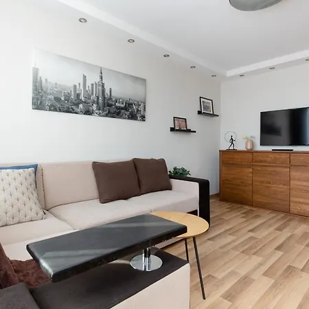 Family Saska Kepa By Renters 아파트 *